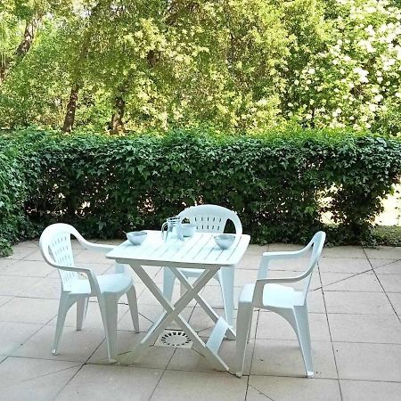 Charmant Studio Avec Terrasse Et Parking, Proche Plage Et Port - Fr-1-551-25 ลาโรแชล ภายนอก รูปภาพ